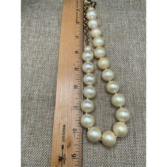 CAROLEE HAND-KNOTTED FAUX GOLD PEARL NECKLACE Gold Tone CHAIN HEART END Pouch - Picture 3 of 9